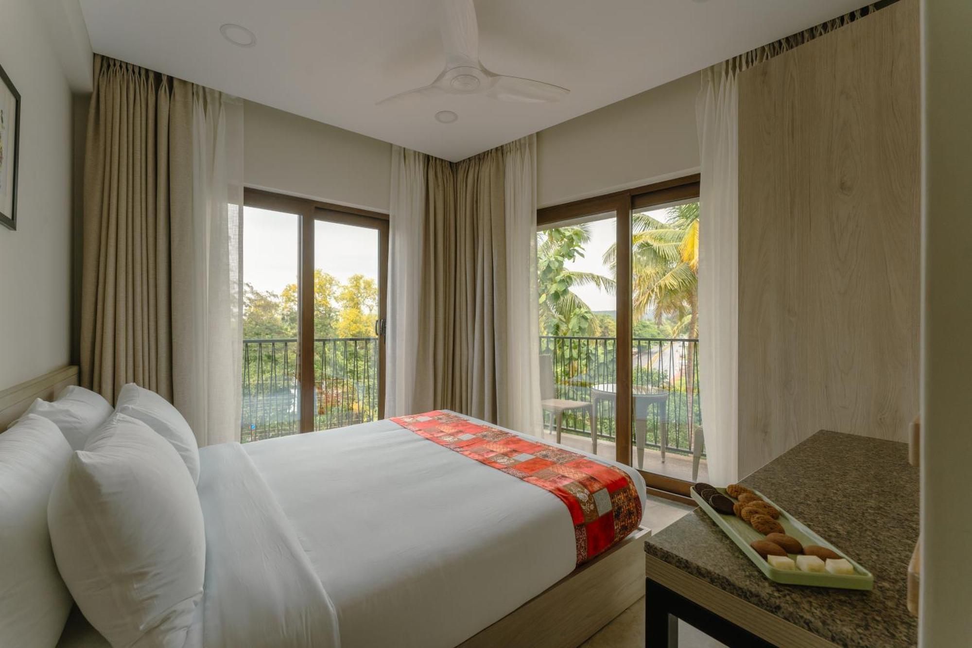 Comfort Inn Elite Jua Bagian luar foto
